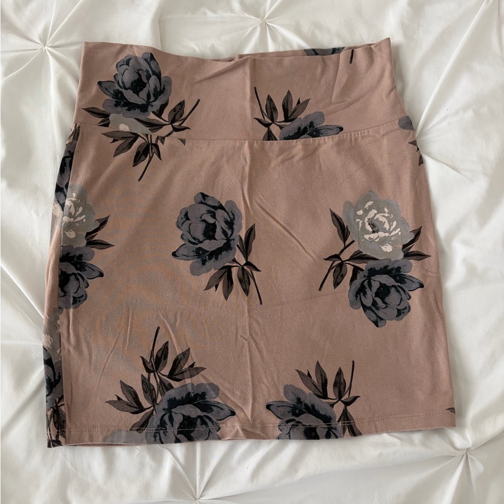 Charlotte Russe Tan Floral Pencil Skirt